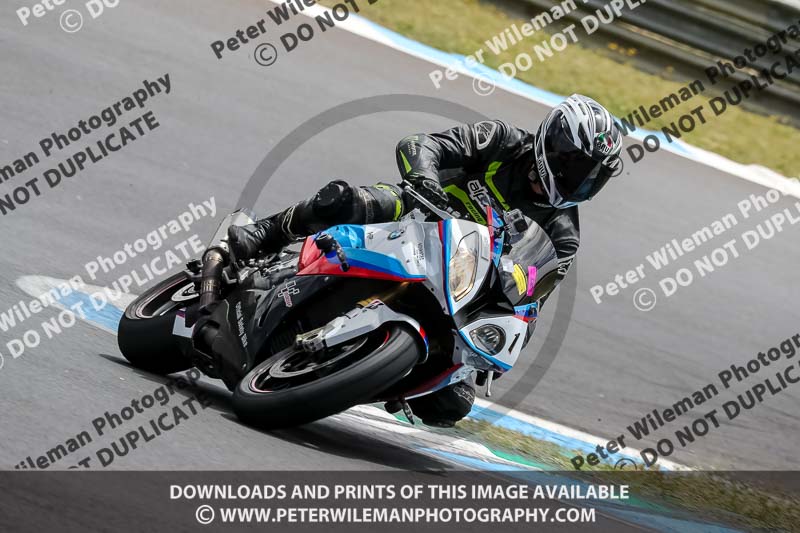 estoril;event digital images;motorbikes;no limits;peter wileman photography;portugal;trackday;trackday digital images